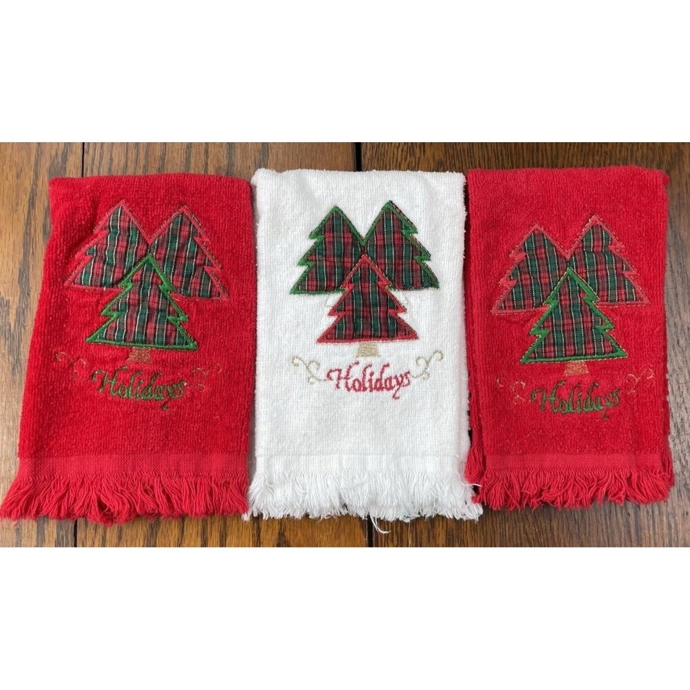 Vtg FRANCO Cannon Christmas 3 Hand Towel Red White Embroidered Christmas Trees